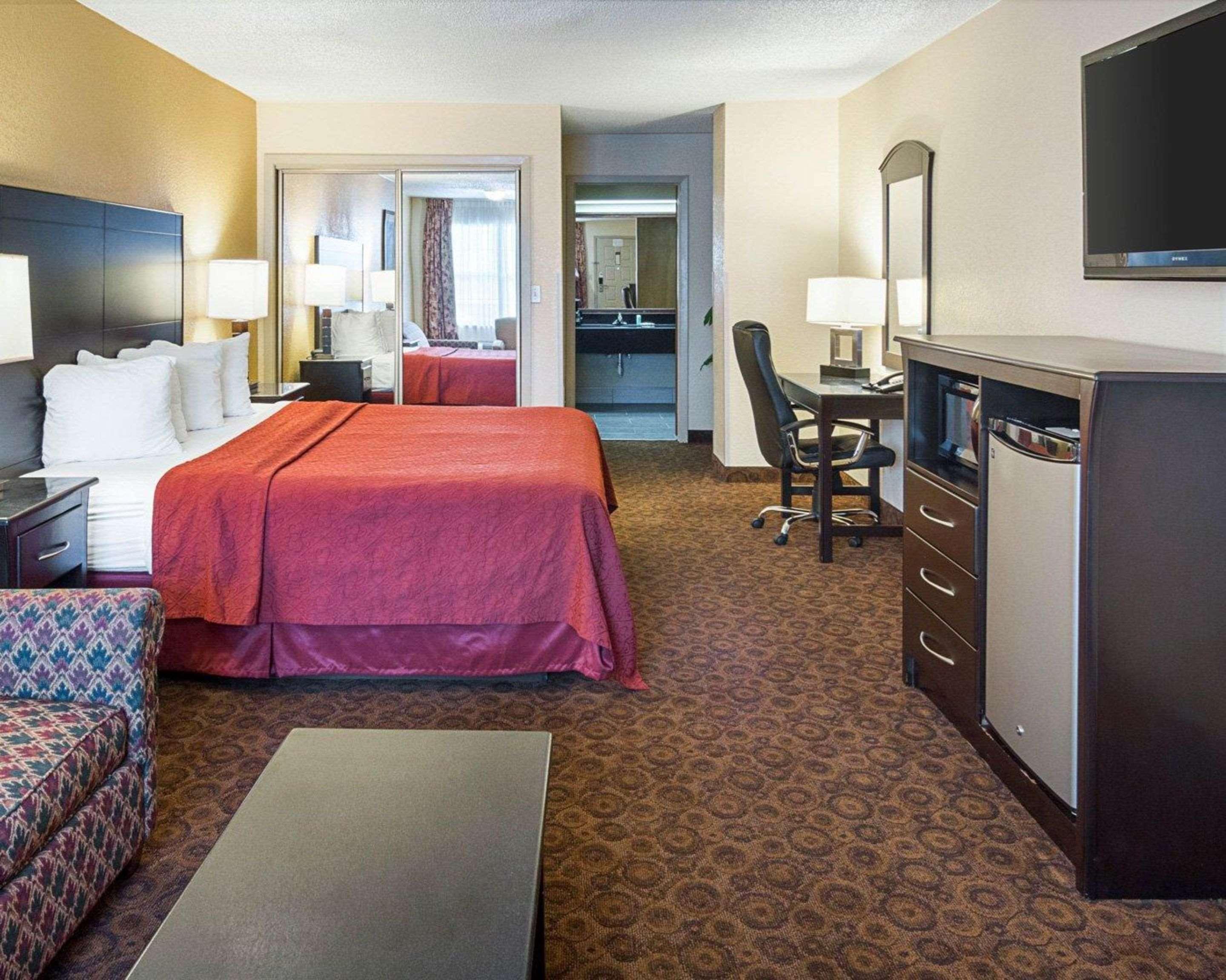 Quality Inn Magnolia Exterior photo